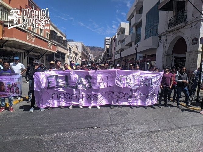 Miles de mujeres marchan en Pachuca para hacer oír su voz