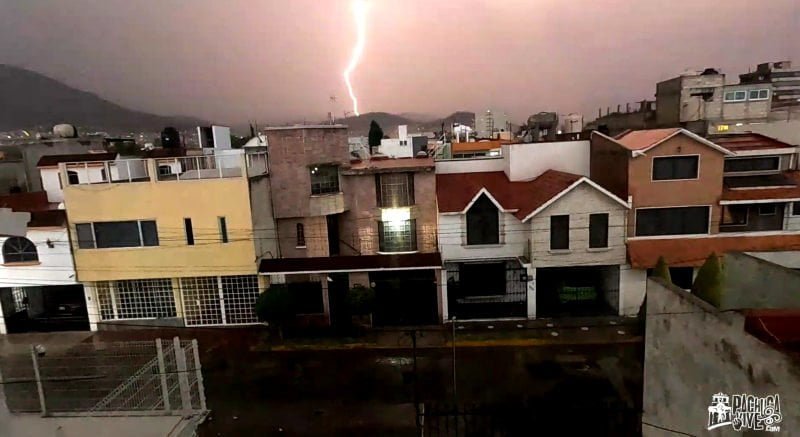 Granizada y tormenta eléctrica azota a Pachuca