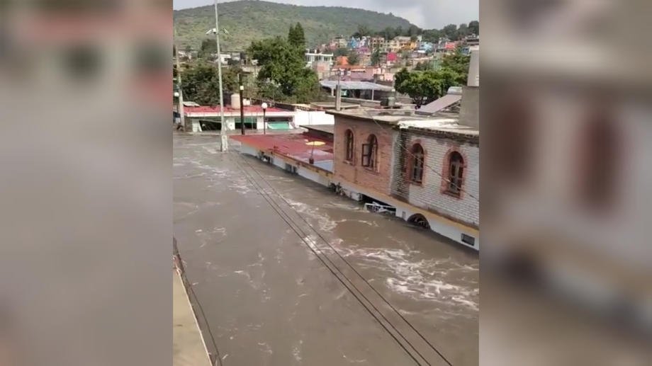 #Video: Tula sufre otra fuerte inundación; agua supera dos metros de altura