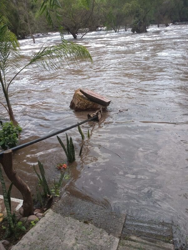 #FotosYVideos: Parques y balnearios de Hidalgo devastados por inundaciones