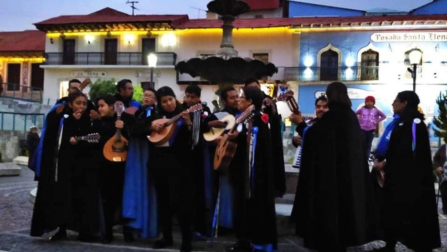 Invitan a tradicional callejoneada en Real del Monte