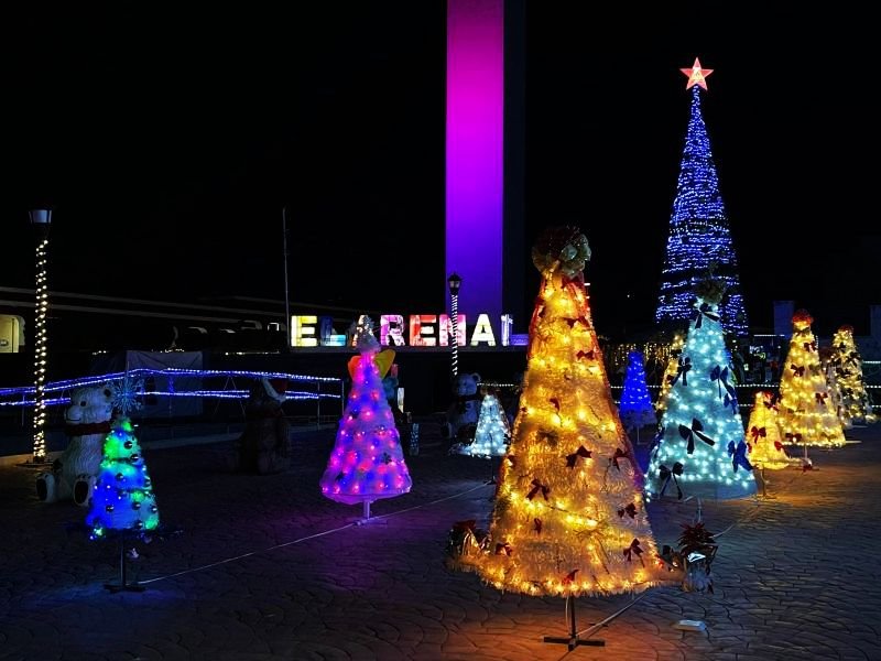 #Fotos: Otro pueblo iluminado en Hidalgo, así luce El Arenal