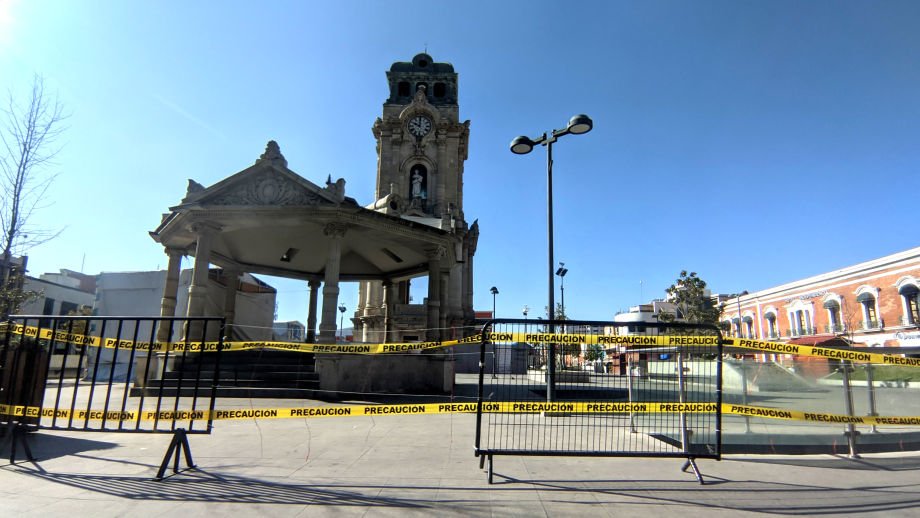 Vuelven a prohibir el paso en plaza Independencia de Pachuca