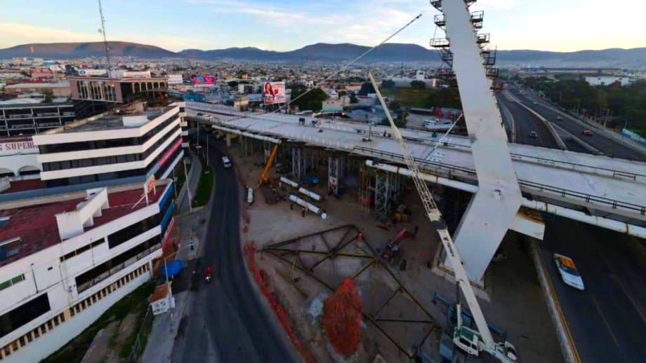 Reconstruirán lateral en bulevares Colosio y Felipe Ángeles de Pachuca esta semana