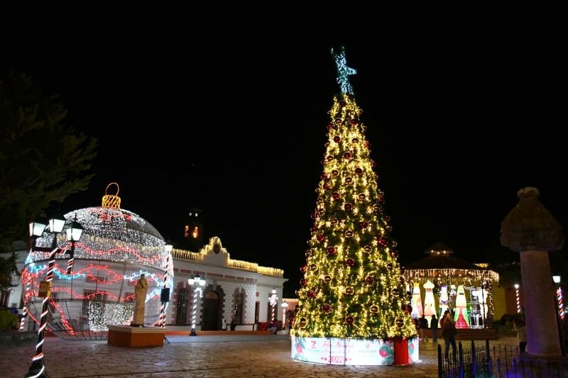 #Fotos: Así de navideño luce el más reciente Pueblo Mágico de Hidalgo