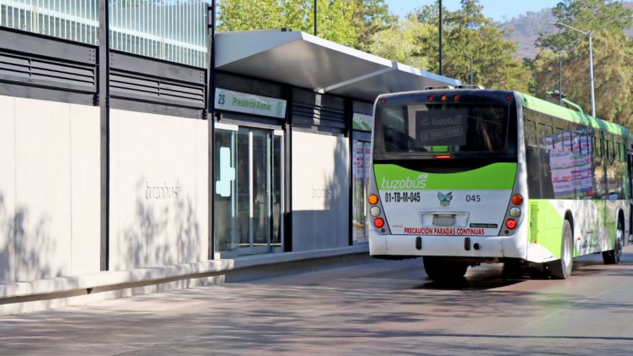 Estaciones cerradas, recortes y suspensión de servicio este lunes en el Tuzobús