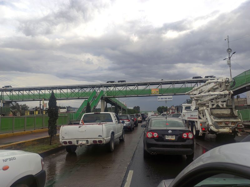 Intensa lluvia deja fuertes afectaciones en el sur de Pachuca (fotos y video)