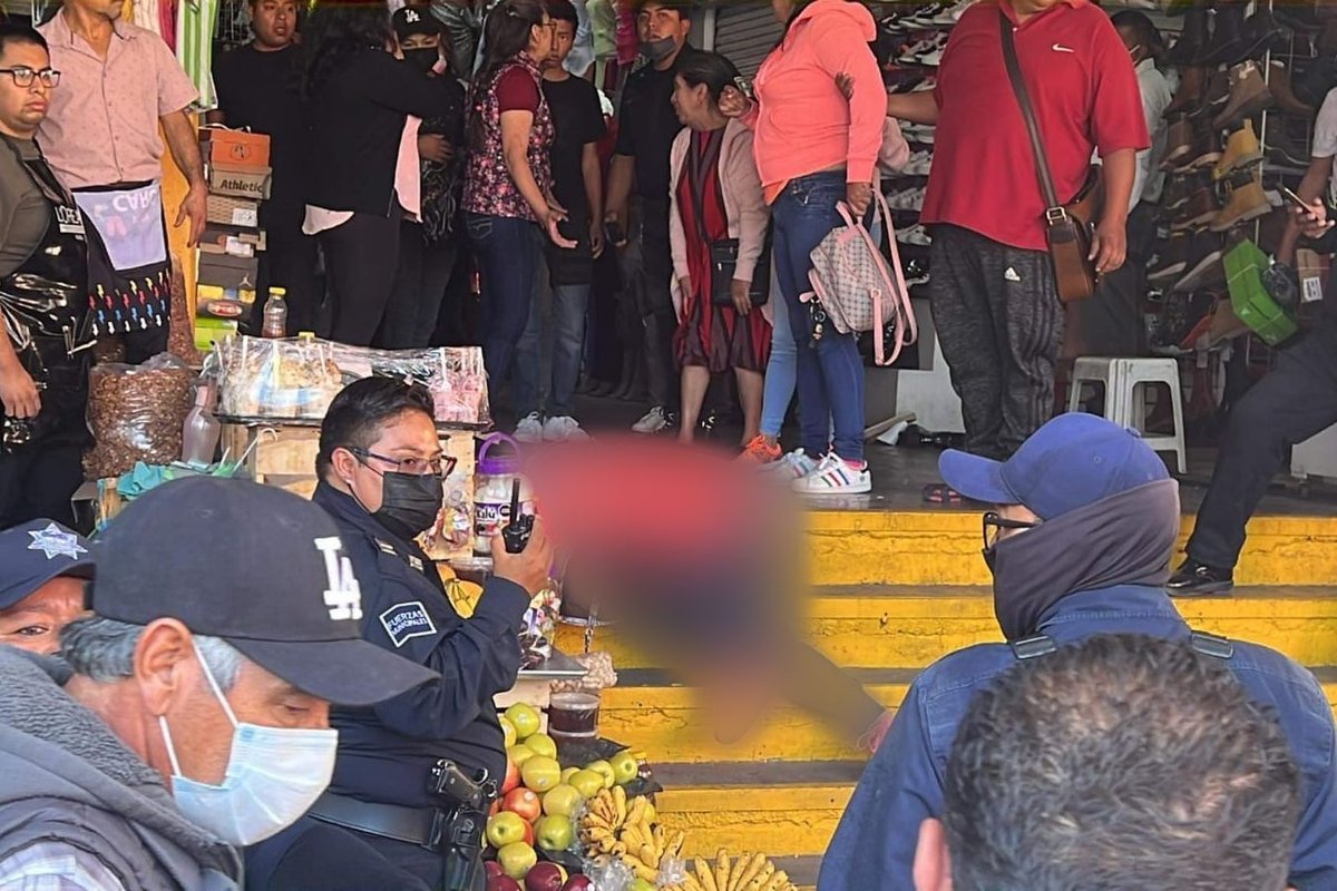 Ejecutan a una mujer en mercado del centro de Pachuca