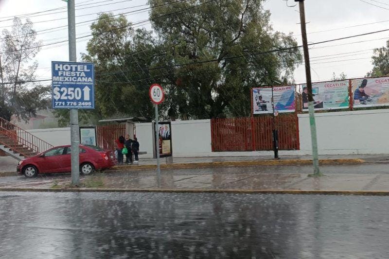 Se soltó el aguacero este lunes en Pachuca (fotos)