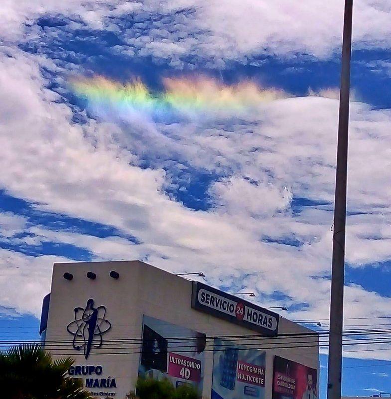 Luego del sismo, aparecen nubes iridiscentes en Pachuca y otros municipios 4 Luego del sismo, aparecen nubes iridiscentes en Pachuca y otros municipios