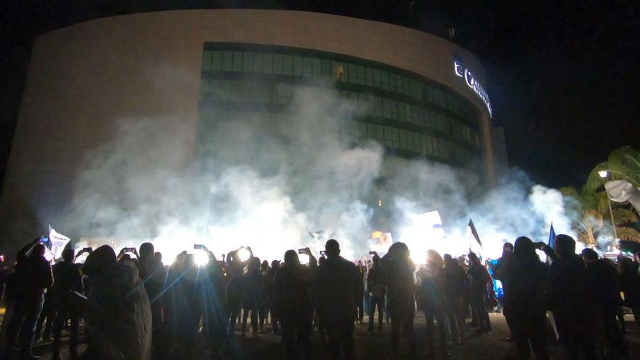 Aficionados llevan serenata a los Tuzos previo a la semifinal