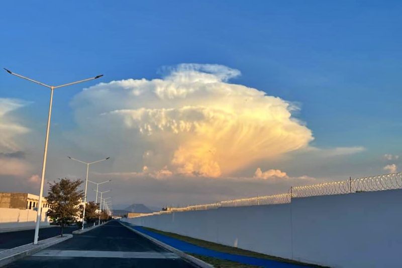 La impresionante nube tipo explosión que se vio en Pachuca y alrededores 13 La impresionante nube tipo explosión que se vio en Pachuca y alrededores