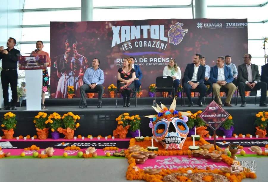 Llegó el Xantolo 2022; así se presentó en Pachuca esta bella tradición hidalguense (fotos y video)