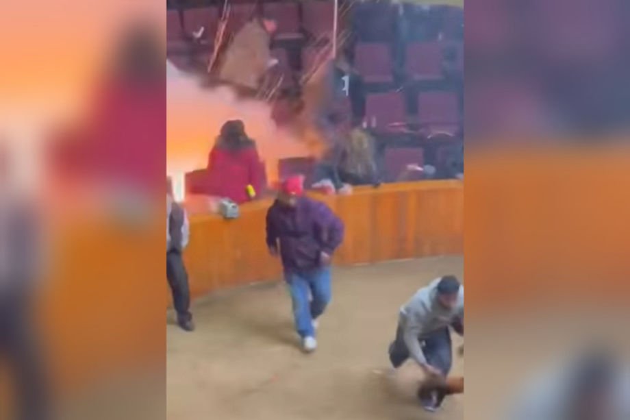 Así fue el momento de la explosión de una granada durante pelea de gallos en Epazoyucan