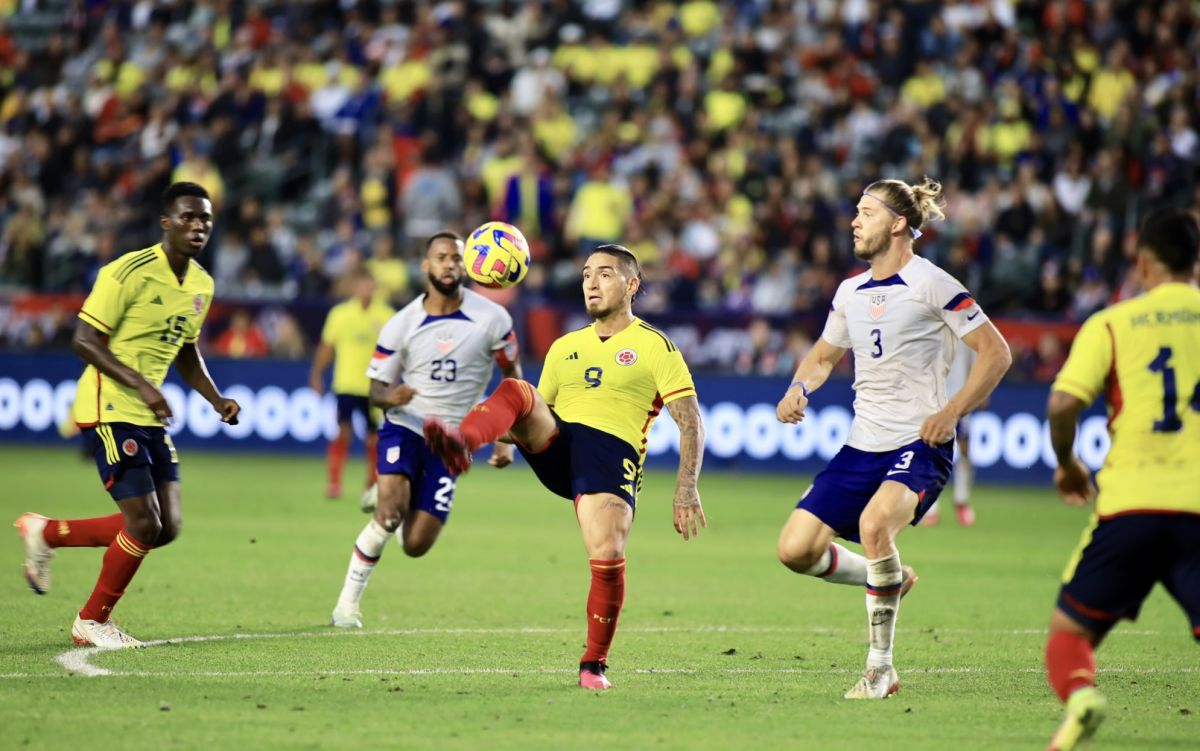 Los Tuzos estarían cerca de fichar al 9 de la selección colombiana