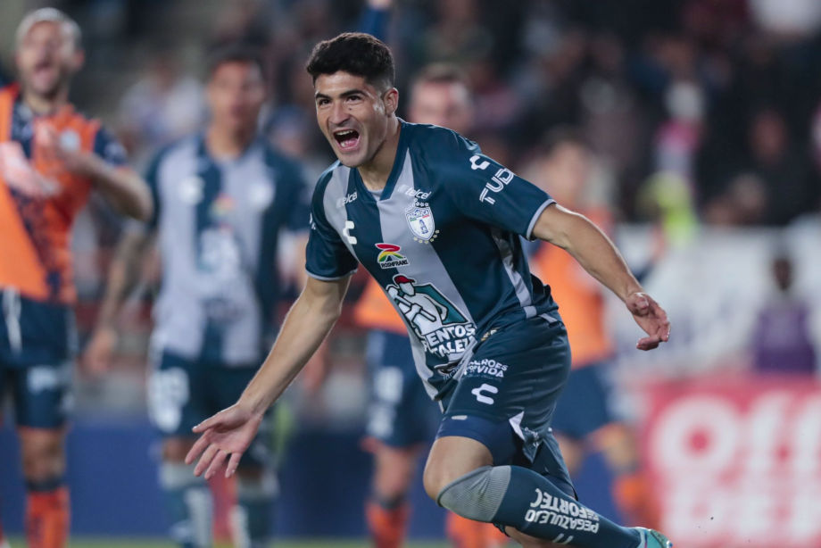 Y se marchó... Nico Ibañez deja a Pachuca para irse a Tigres