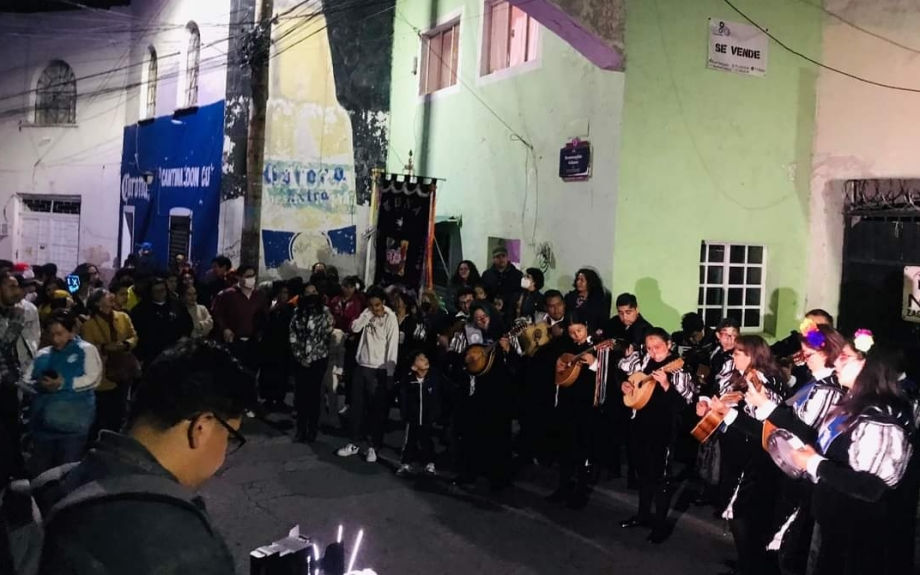 Callejoneada Romántica en el barrio El Arbolito, este viernes