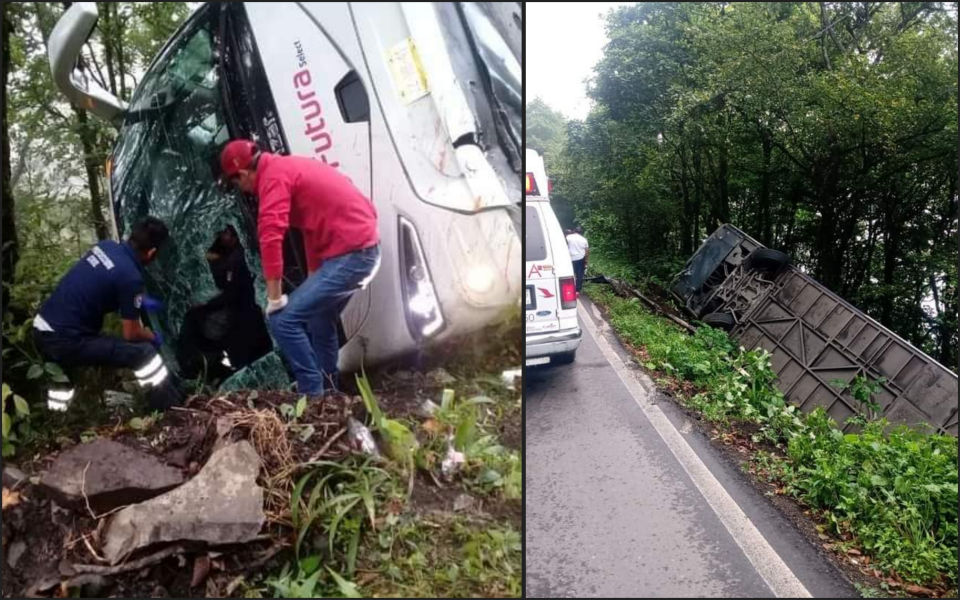 Autobús con pasajeros que se dirigía a Pachuca se sale del camino en la sierra de Hidalgo