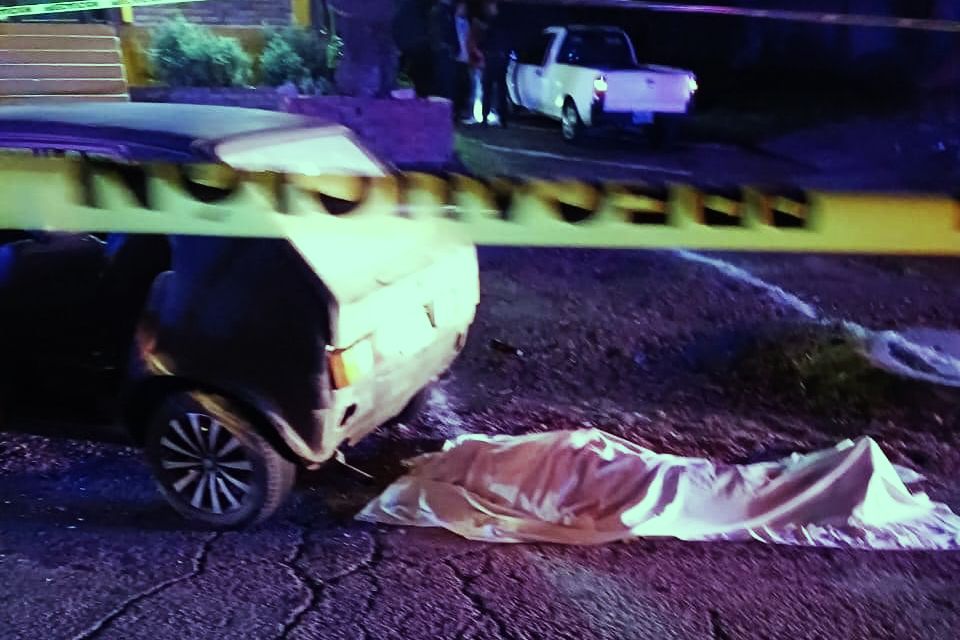 Hombre es asesinado en la Pachuca-Actopan, cerca de un centro nocturno