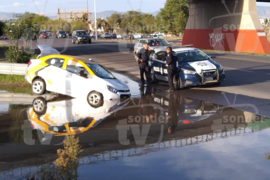 #Cuidado ❗ Megabache en el sur de Pachuca, auténtica trampa para automovilistas