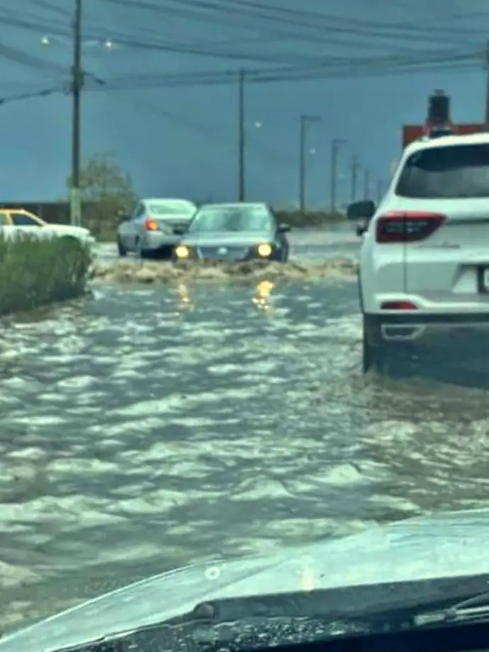 #Inundada 🌊 Colapsa el sur de Pachuca tras intensa lluvia | FOTOS
