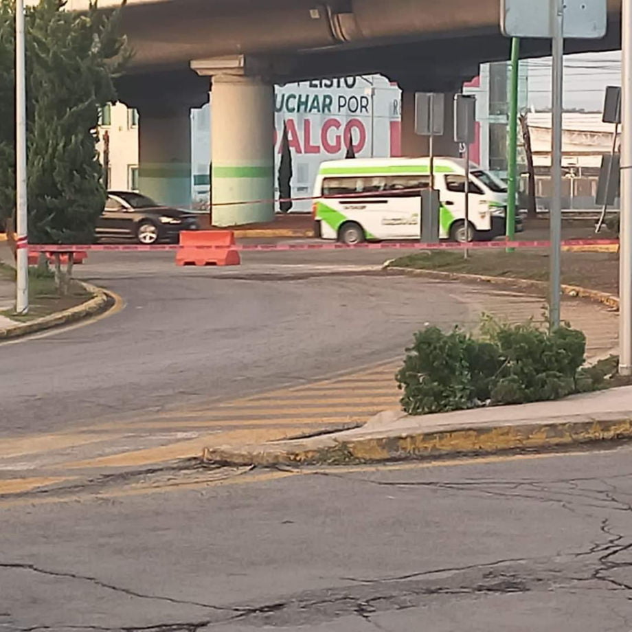 #TómaloEnCuenta ⛔ Sigue cerrado este bulevar de Pachuca por la inundación