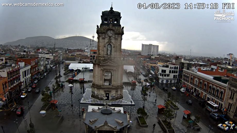 #Aguacero ⛈️ Se desata intensa lluvia en Pachuca | Fotos y video