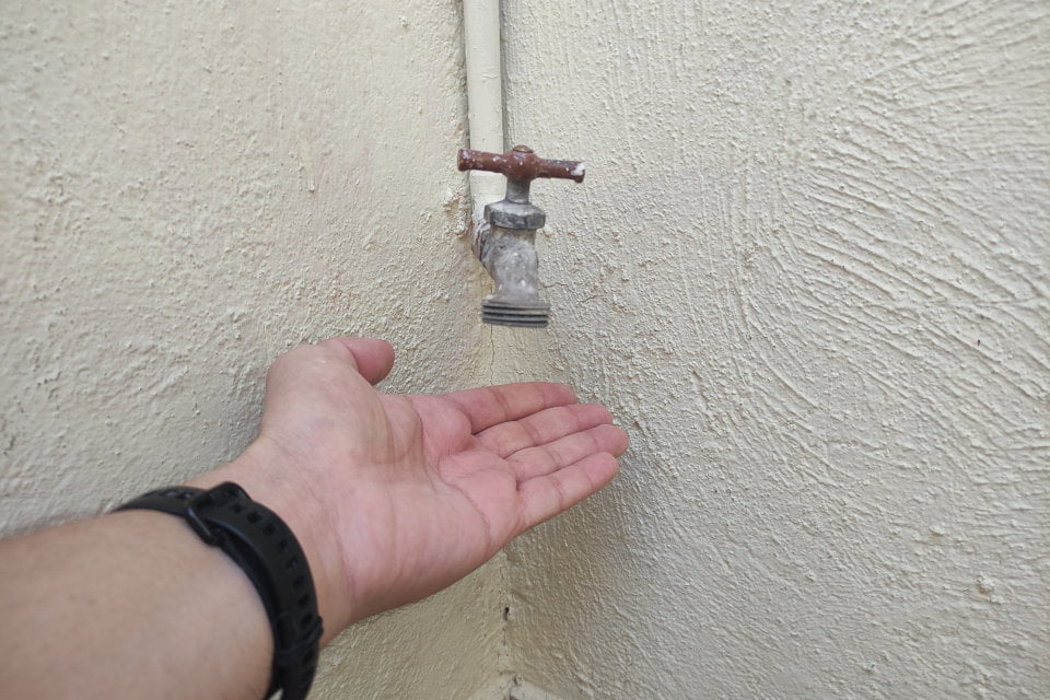 Fuga en acueducto deja sin agua a dos sectores de la zona metropolitana de Pachuca