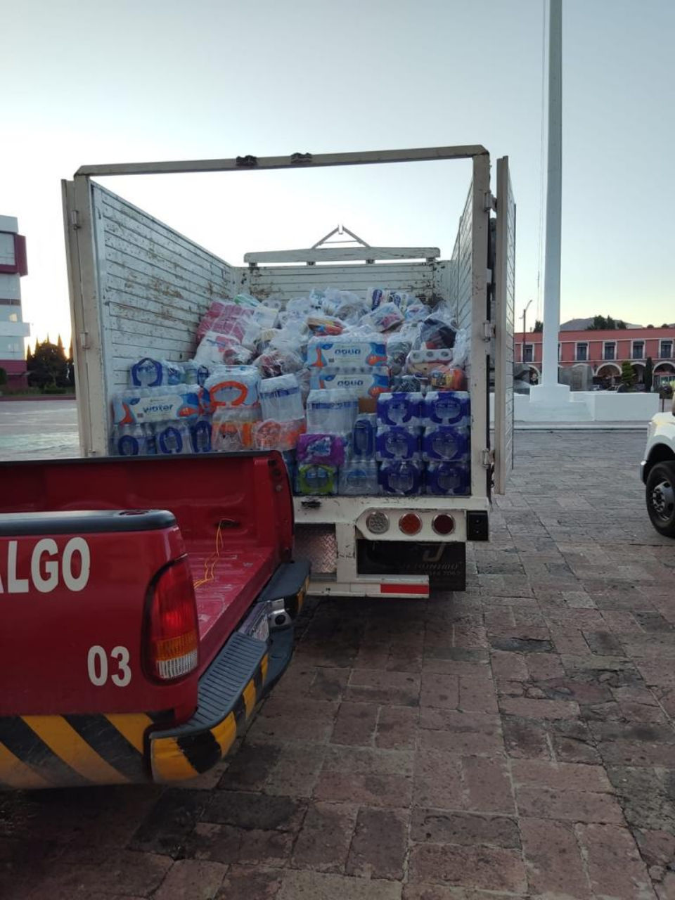 ¡#Bravo! 👏 Salen desde Pachuca toneladas de ayuda hacia Guerrero