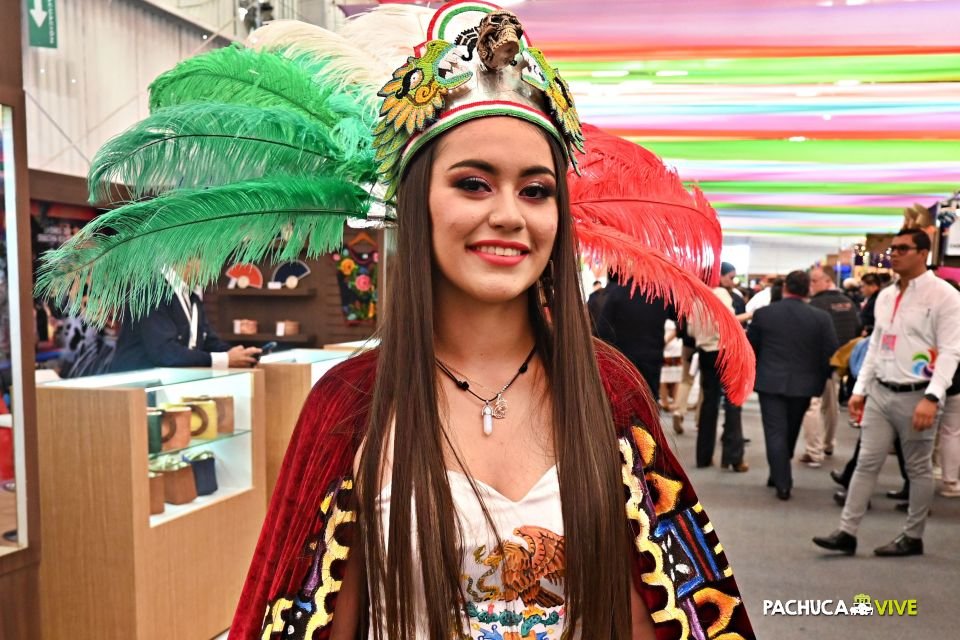Rostros, trajes y color: galería del Tianguis de Pueblos Mágicos 2023 en su primer día