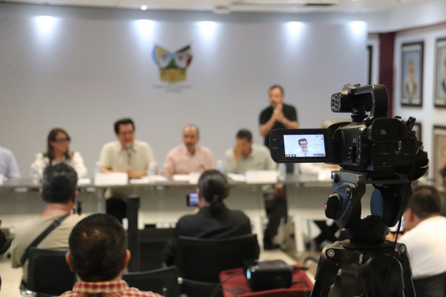 Mega operativo en bares de la Zona Plateada resultó en la detención de 13 personas y aseguramiento de sustancias