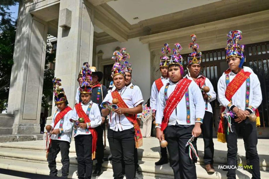 ¡Invasión cultural en la CDMX! Hidalgo conquista con su magia Los Pinos | Fotos y video
