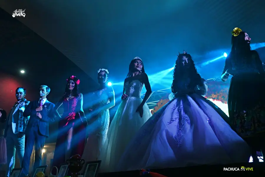 El Día de Muertos se hace presente en la Feria de Pachuca con el Desfile de Catrinas | GALERÍA