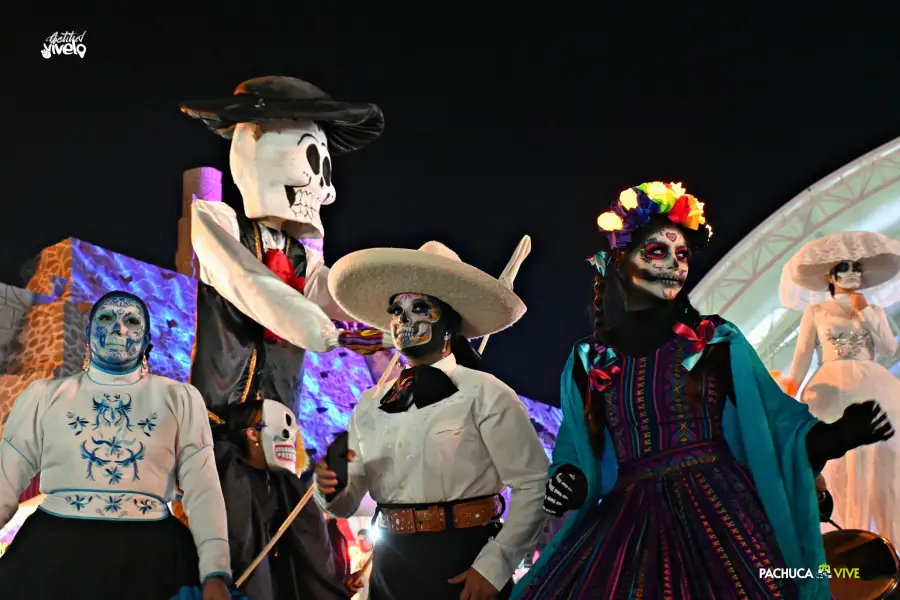 El Día de Muertos se hace presente en la Feria de Pachuca con el Desfile de Catrinas | GALERÍA