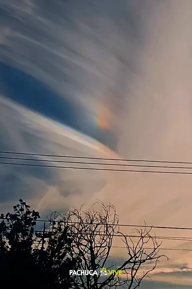 Nubes iridiscentes adornan cielo de Pachuca | FOTOS y VIDEO