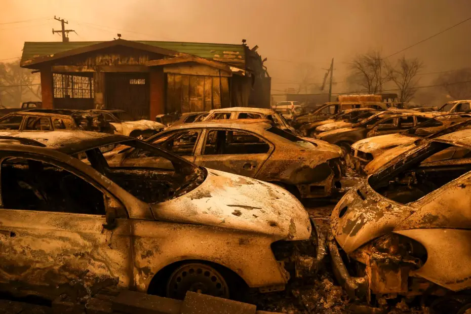 Las apocalípticas imágenes de Los Ángeles y sus devastadores incendios