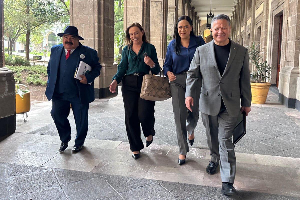 Acude Julio Menchaca a Palacio Nacional para seguimiento de los avances del modelo IMSS-Bienestar