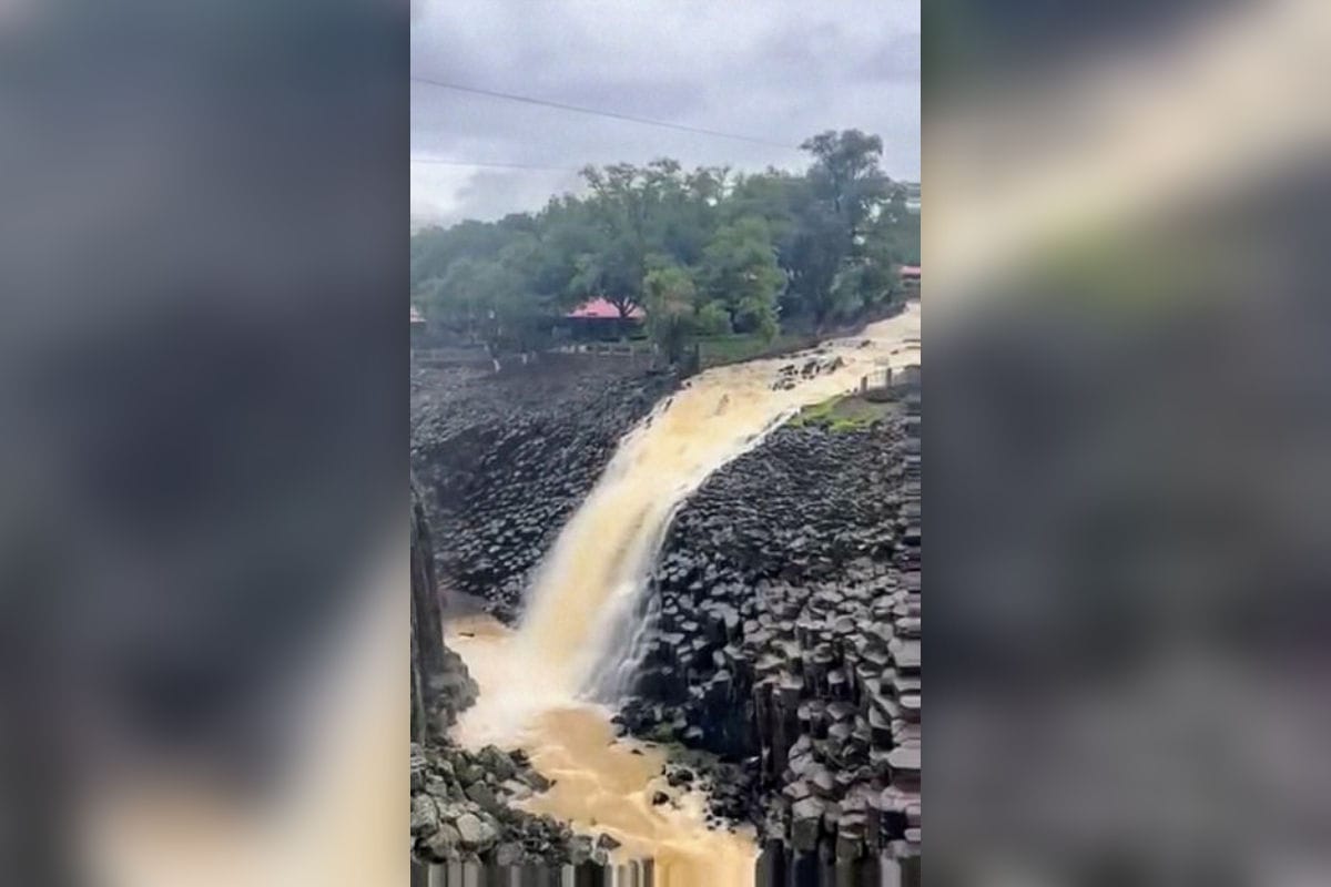 Así luce la cascada de los Prismas Basálticos de Huasca con las lluvias | VIDEO