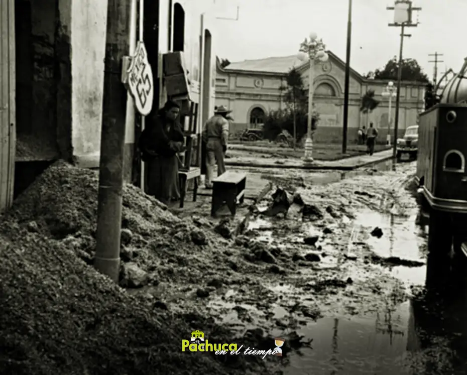 Se cumplen 76 años de la gran inundación de Pachuca | FOTOS 13 Se cumplen 76 años de la gran inundación de Pachuca | FOTOS