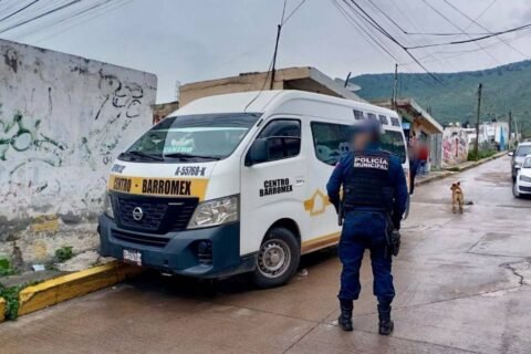 Conductor de transporte público pierde la vida al volante en Pachuca