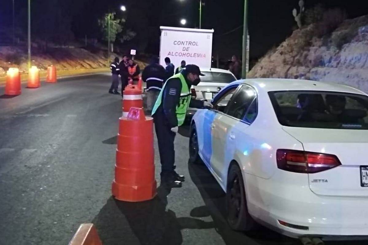 Aprueban suspender licencia de conducir a personas que manejen en estado de ebriedad en Hidalgo