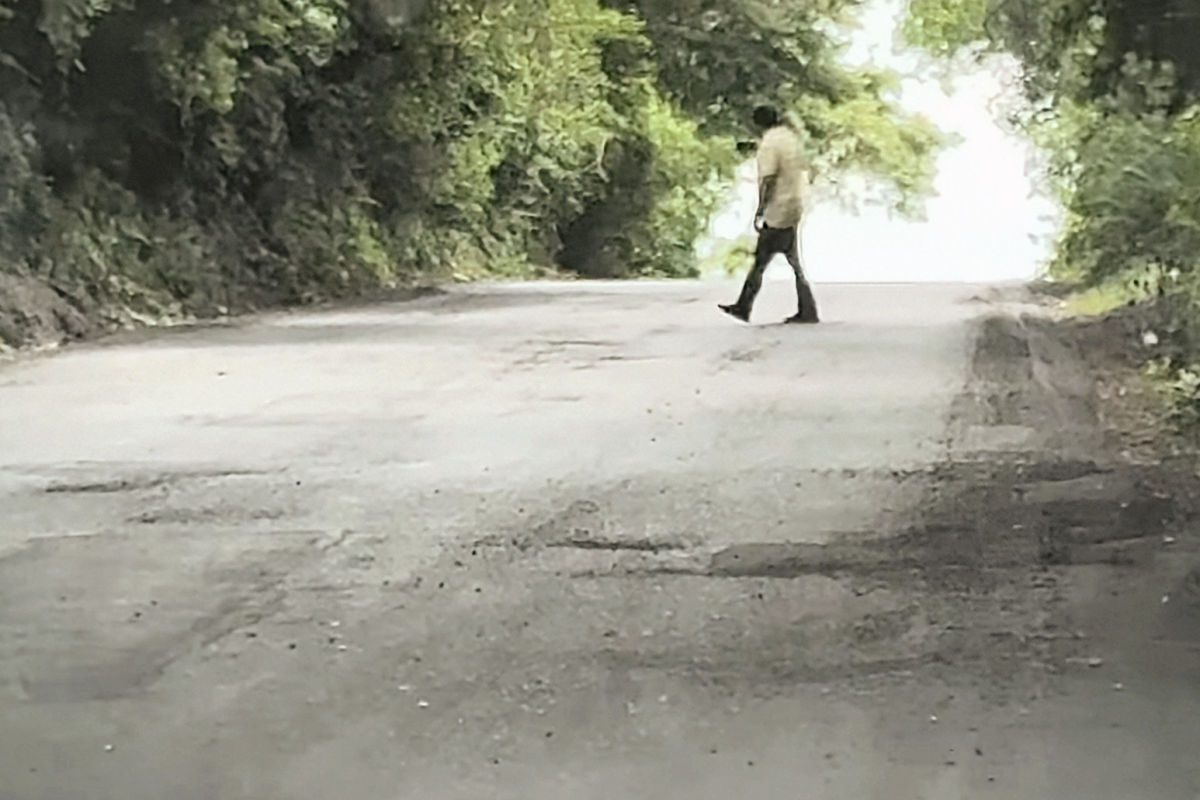 Entregan rehabilitación de carretera de Hidalgo con grietas y desprendimientos