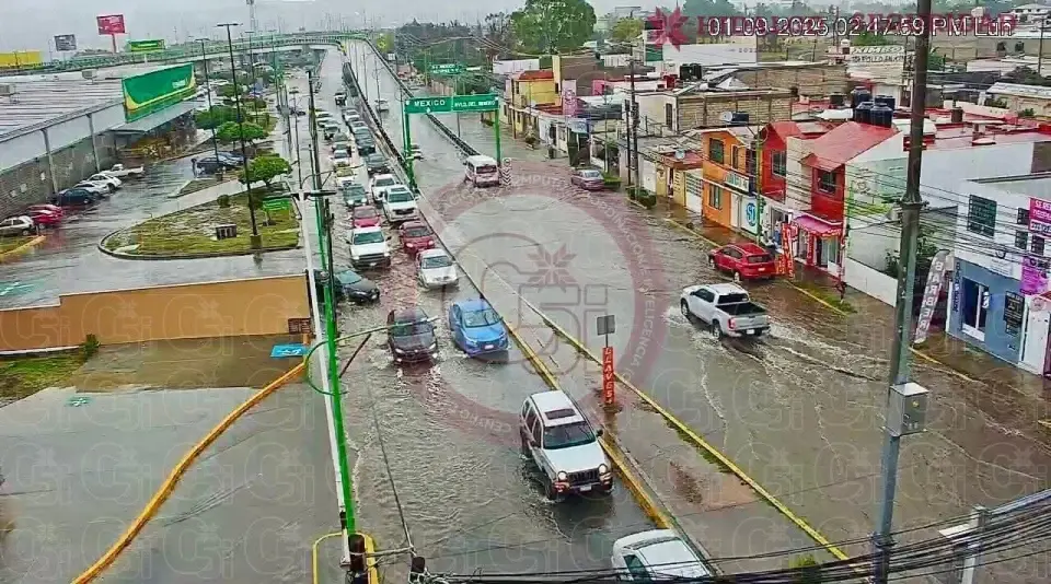 Llegó septiembre con intensas lluvias en Pachuca; colapsaron vialidades