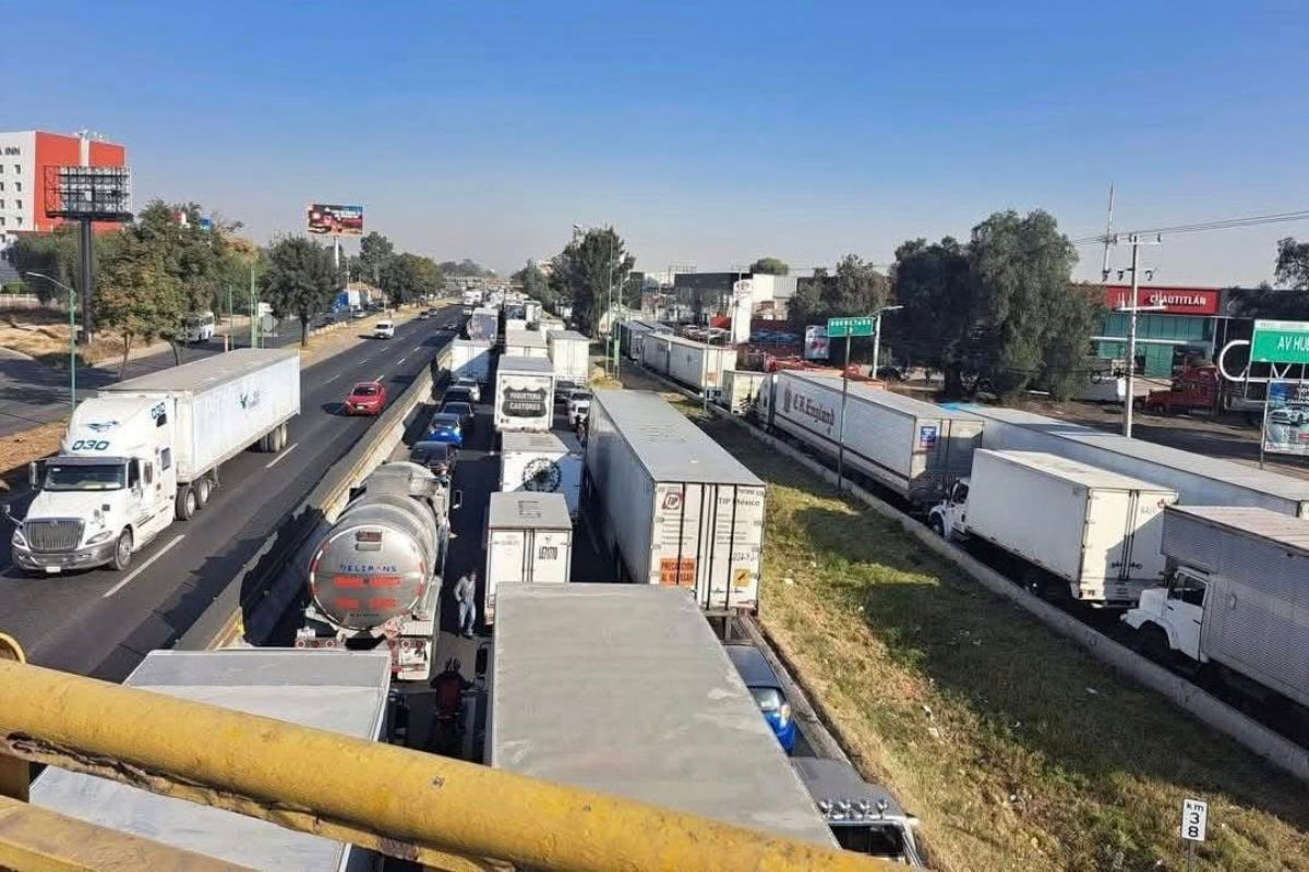 Megabloqueo nacional de transportistas cerrará la México-Pachuca y otras autopistas este lunes