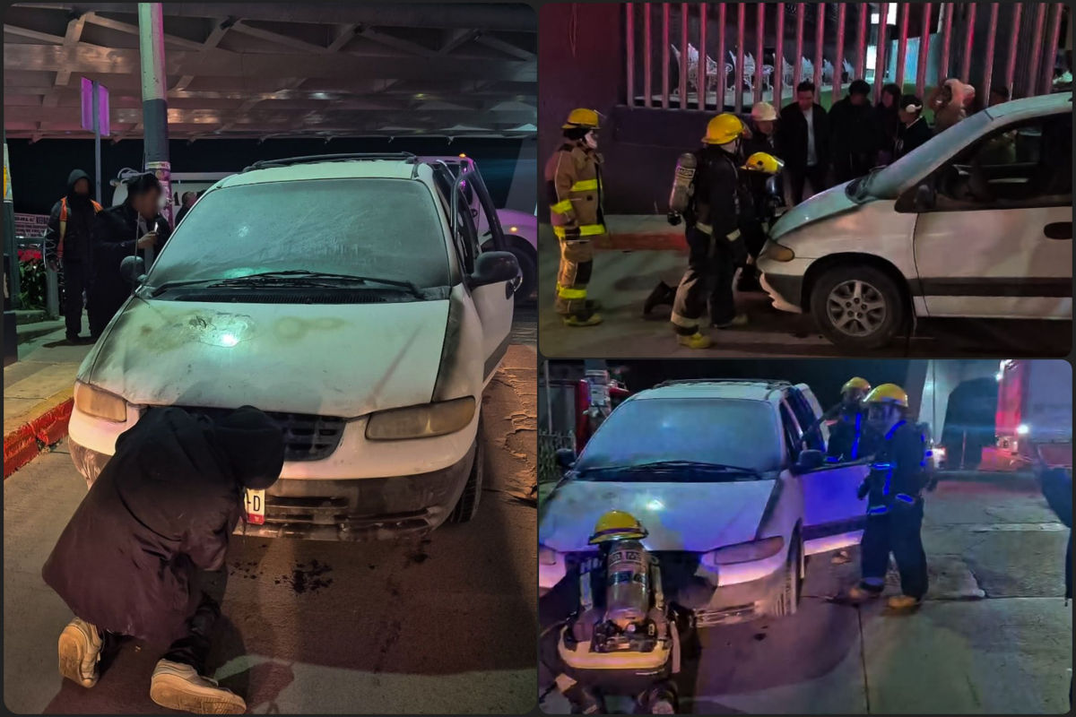 Arde camioneta en la glorieta 24 horas de Pachuca