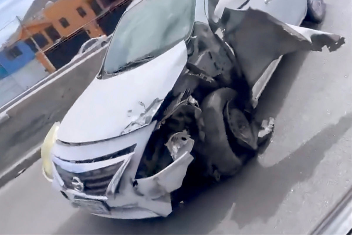 ¿Nada podrá evitarlos? Nuevo choque en accidentada zona del Río de las Avenidas (video)