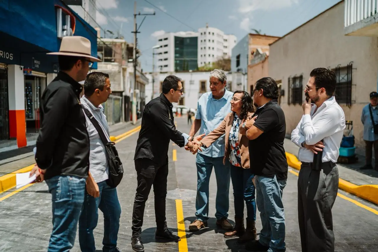 Continúa la reapertura de calles reconstruidas en Pachuca