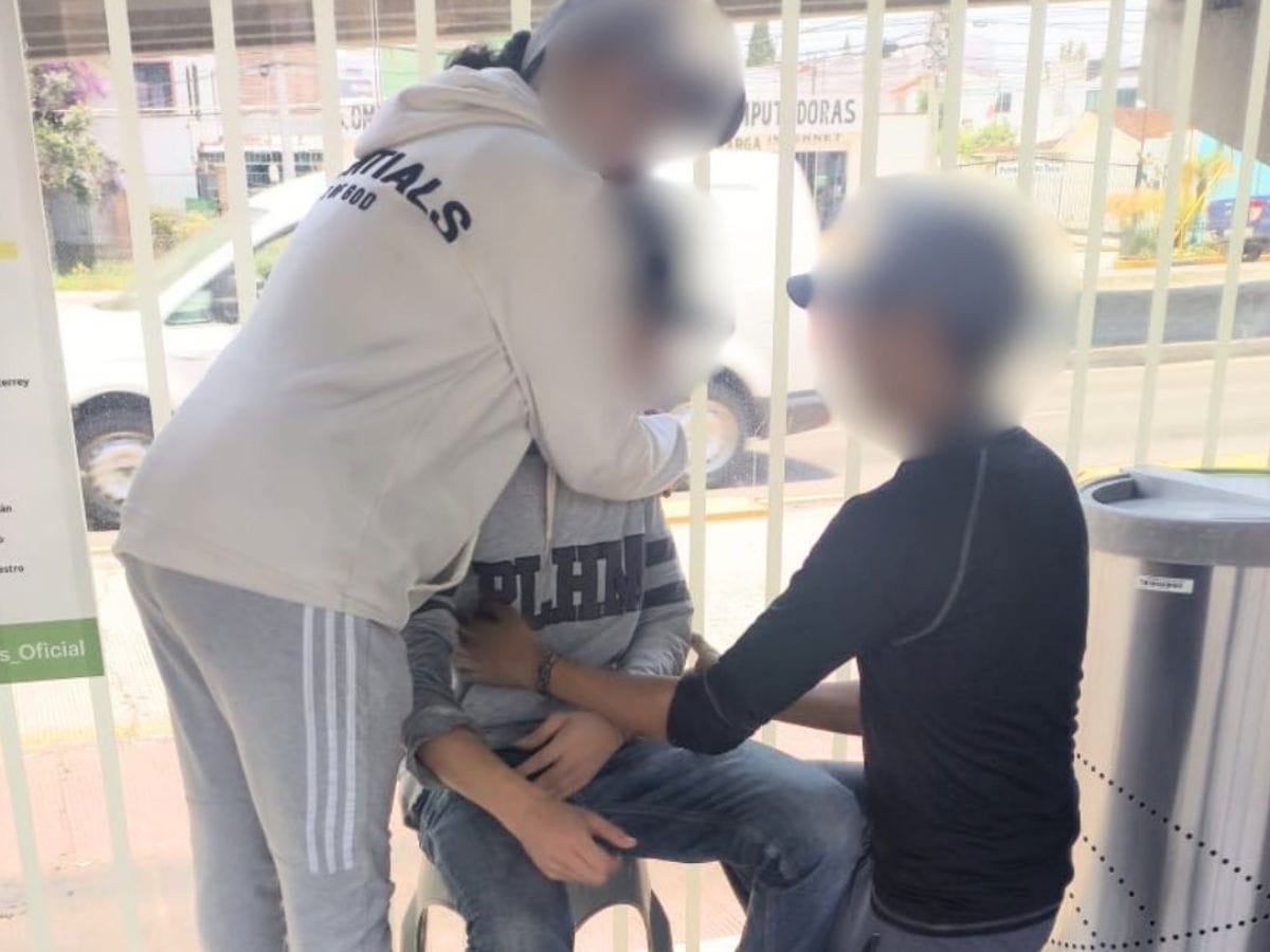 Mediante cámaras de vigilancia, hallan en el Tuzobús a joven reportado como desaparecido