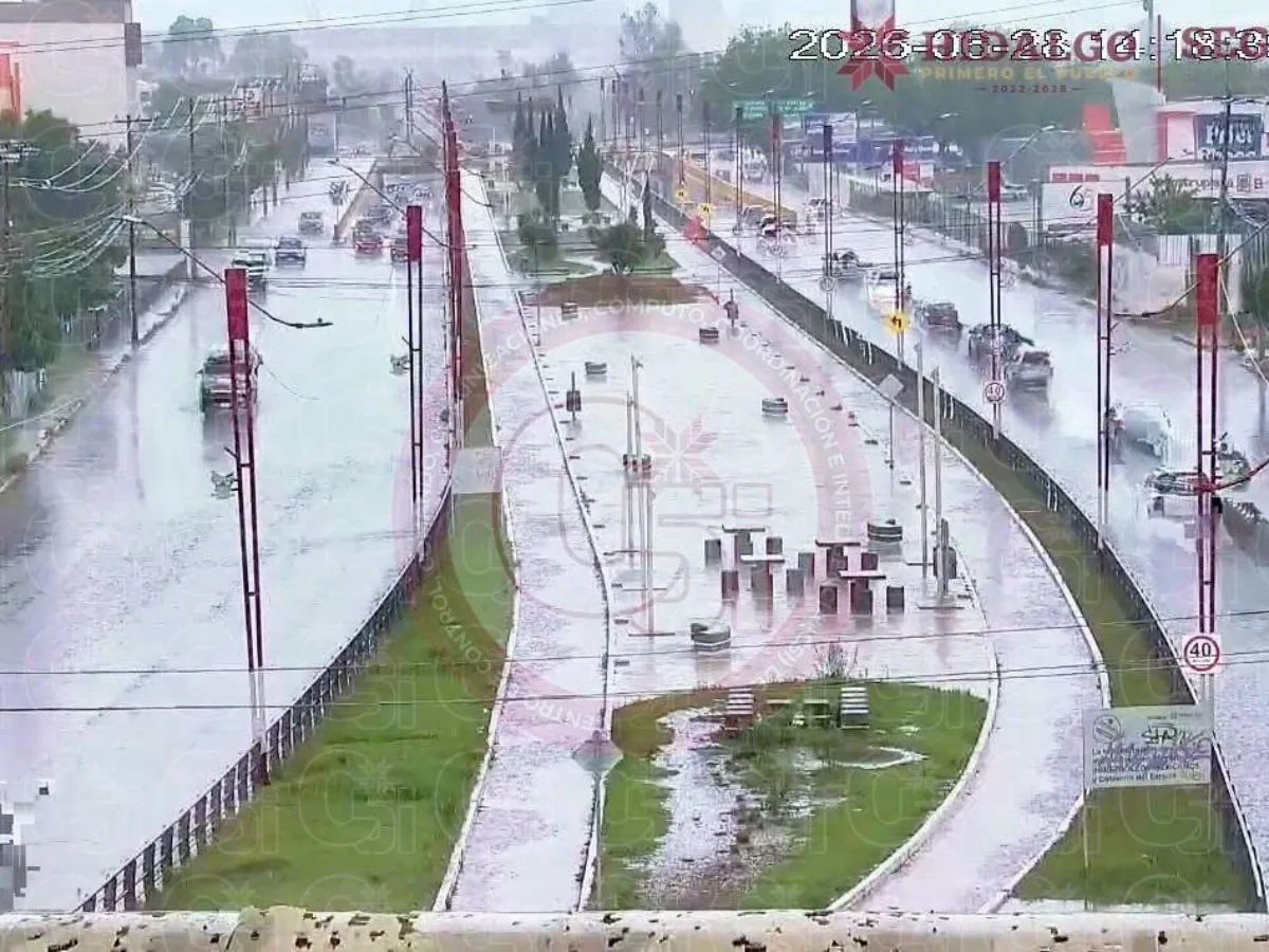 Se desata lluvia con tormenta eléctrica en Pachuca este domingo